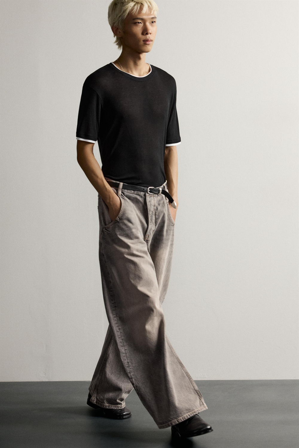 ДЖИНСЫ LOOSE BARREL FIT — ZARA