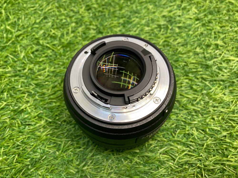 Nikon 35mm 1.8G AF-S DX Nikkor