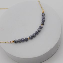 Колье из иолита