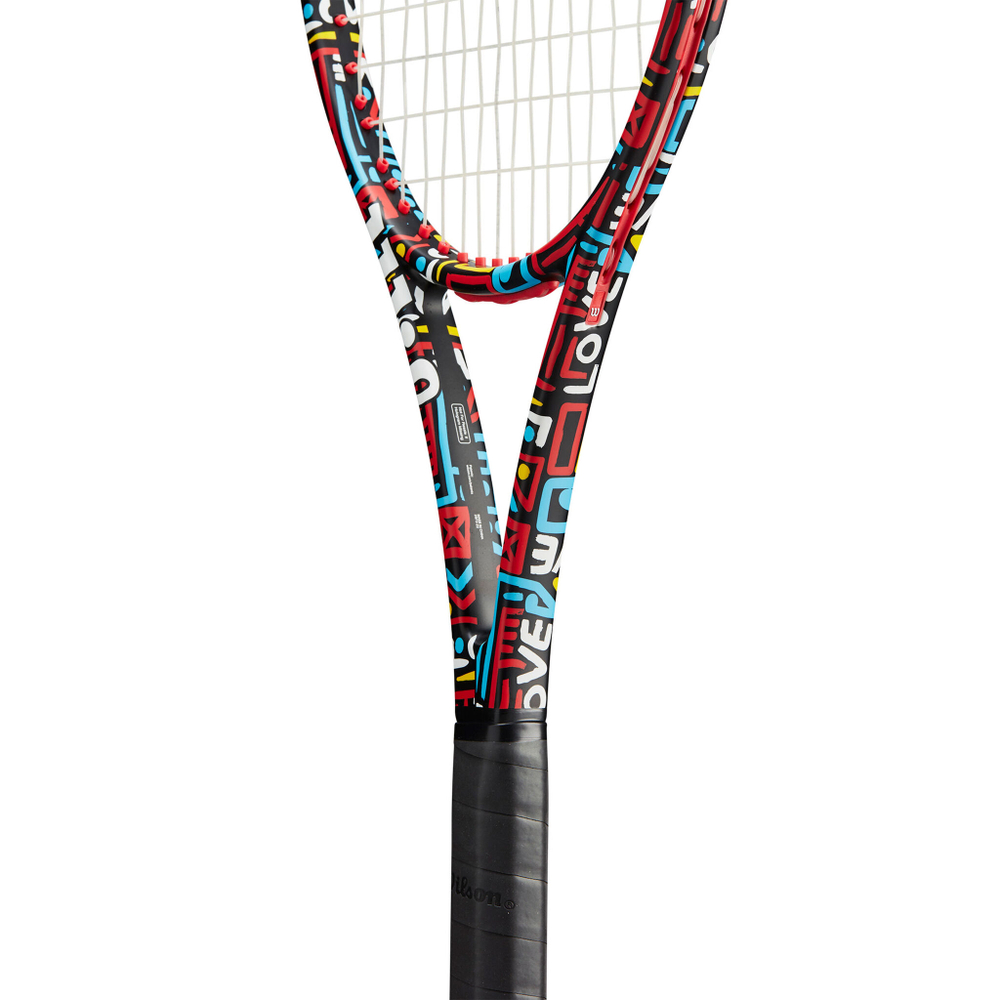 Теннисная ракетка Wilson Pro Staff 97 V13 Britto Hearts Tour Racket