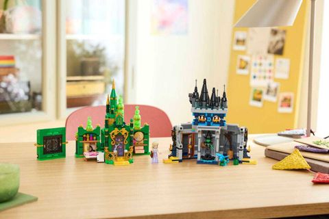 Конструктор LEGO Wicked 75689 Emerald City & Kiamo Ko Castle
