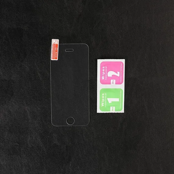 Защитное стекло 2.5D LuazON для iPhone 5/5S, полный клей, 0.26 мм, 9Н