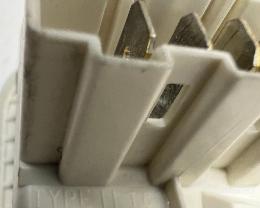 WFC2067OE кт81 Датчик уровня воды для стиральной машины Bosch 5500014940 б/у