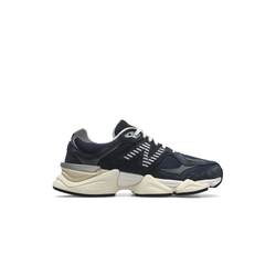 alt="Кроссовки New Balance 9060 арт. U9060ECB синяя расцветка с серыми замшевыми накладками вид спереди"