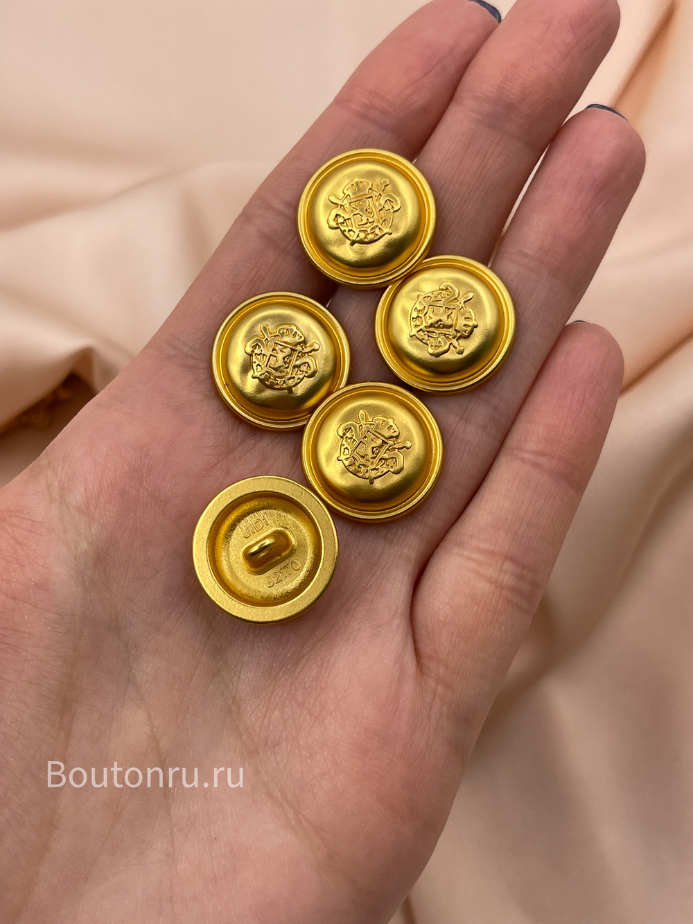 Пуговицы герб13 матовое лимонное золото