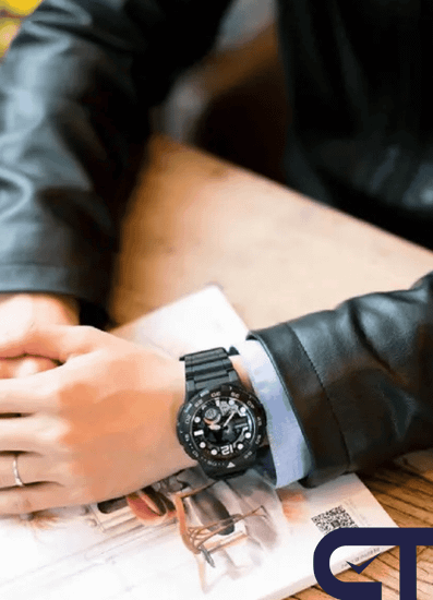 Casio AEQ-100W-1A — мужские электронные часы