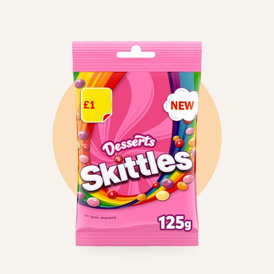 Жевательная конфета Skittles Desserts со вкусами популярных десертов — на фирменном фоне OH MY GEEK