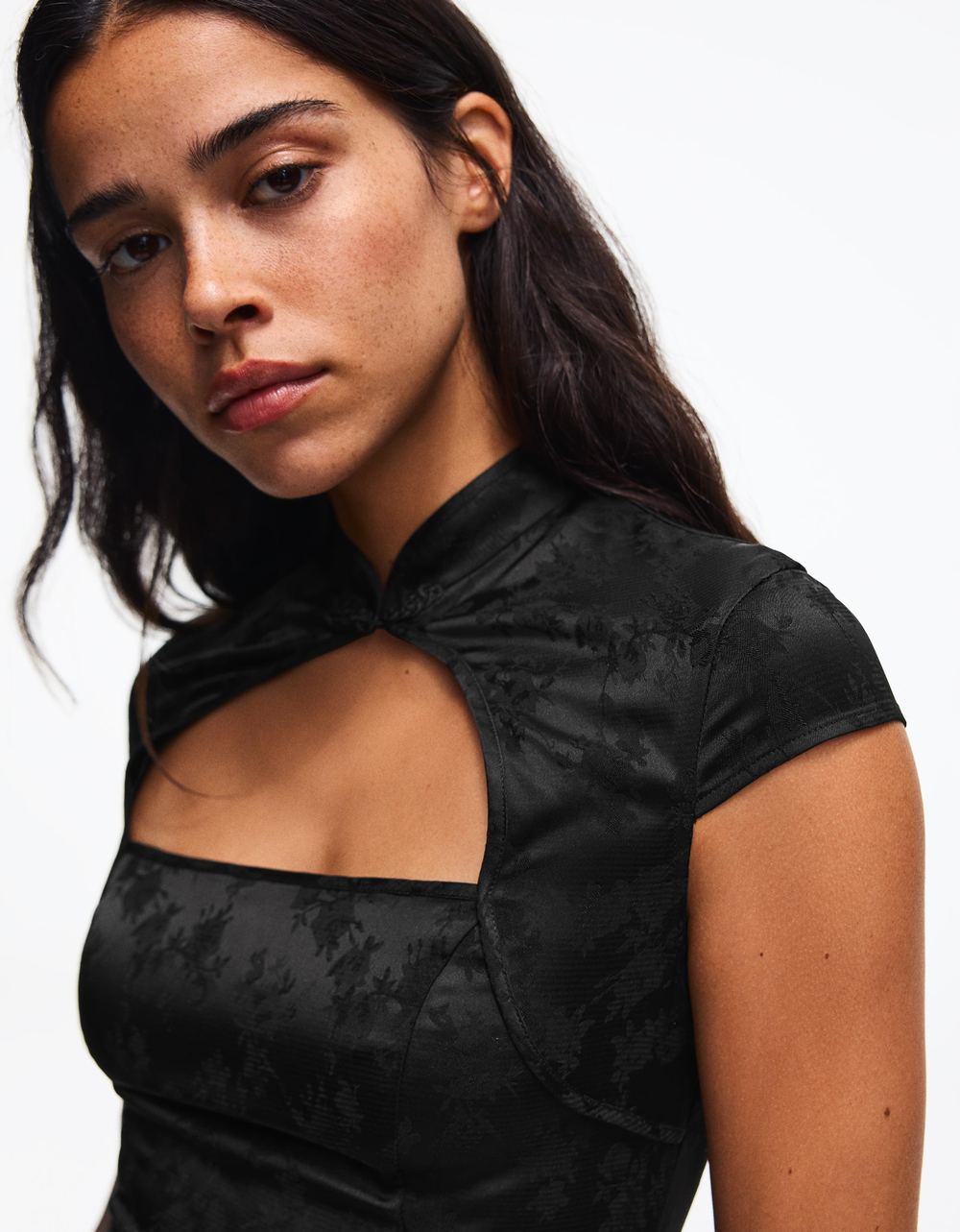 Женское жаккардовое мини-платье из сатина - BERSHKA