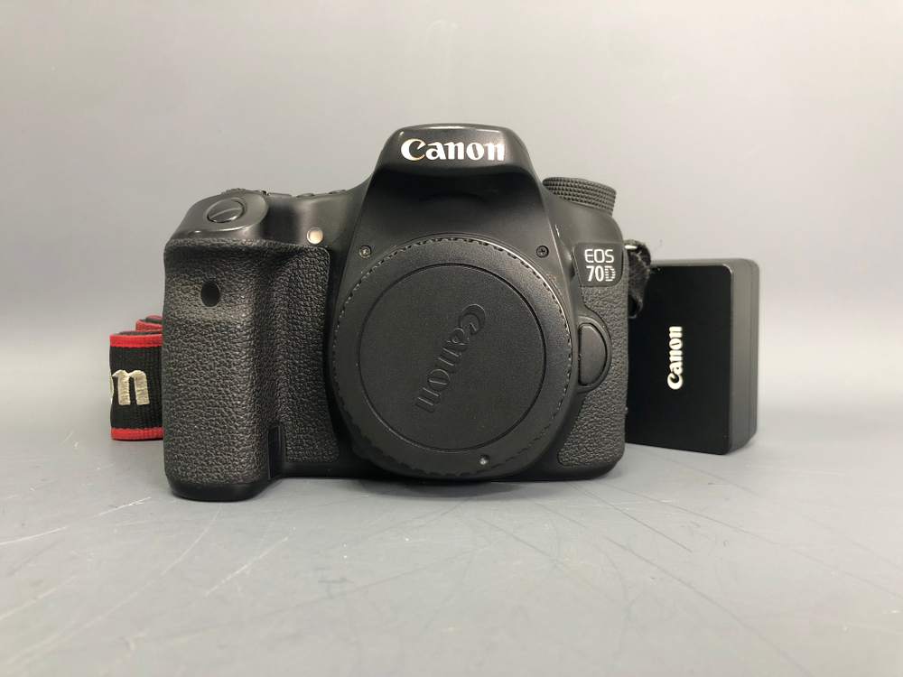 Canon EOS 70D 21.000 кадров