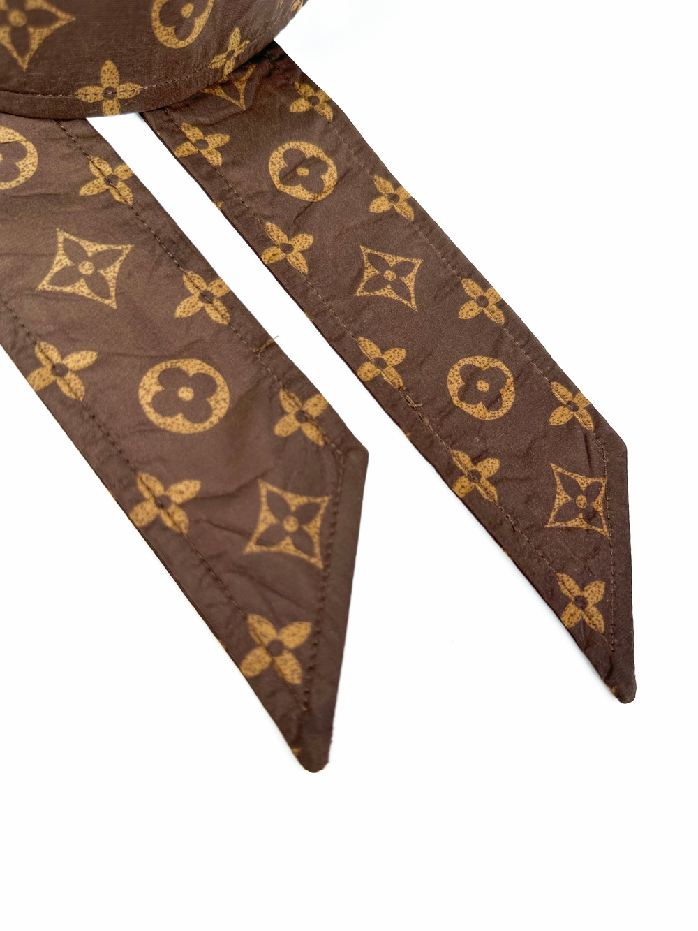 Женское пальто Louis Vuitton с узором Monogram и поясом — коричневое — фото 4