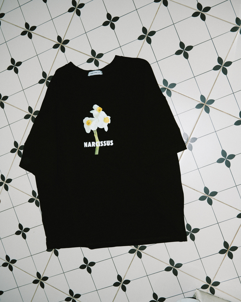 T-shirt NARCISSUS Black