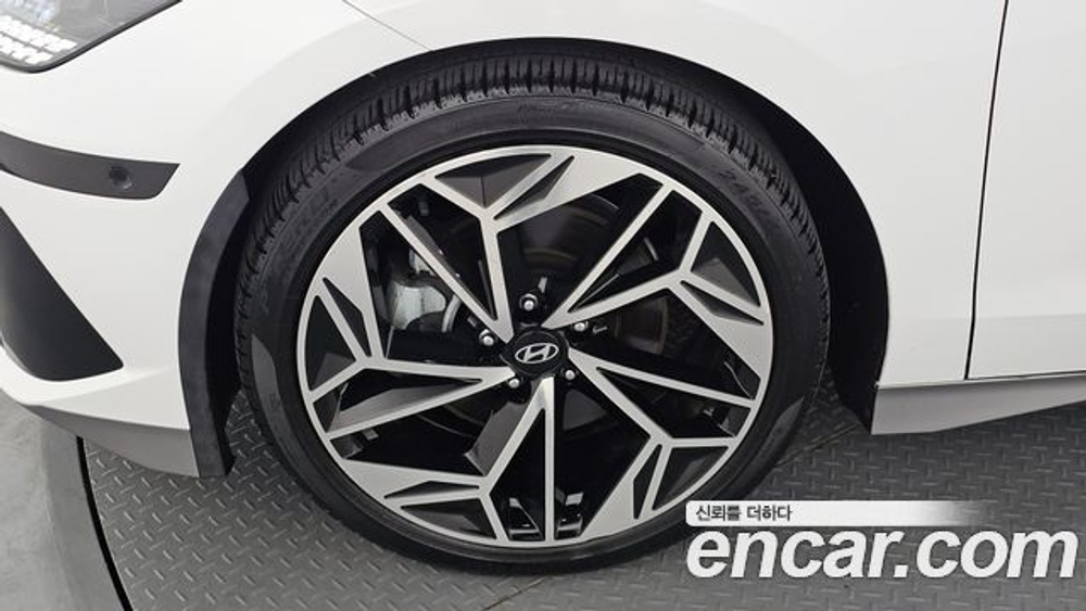 Hyundai Ioniq6 Long Range — 2023