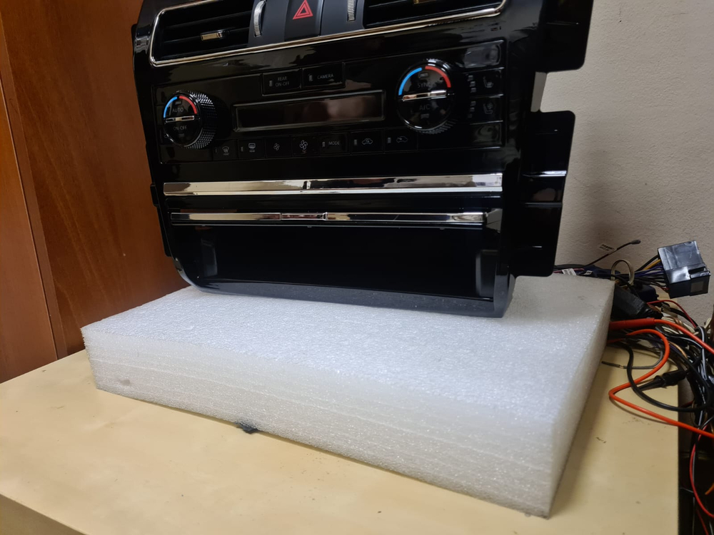 Установочный комплект для INFINITY QX56 / QX80  KUBERG KP-N1210