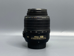 Nikon AF-S DX NIKKOR 18-55mm f/3.5-5.6G VR
