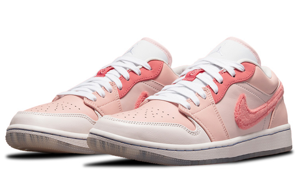 Air Jordan 1 Low Se 'Mighty Swooshers' Women's