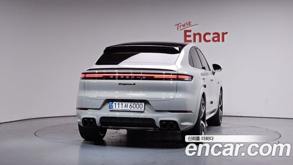 Porsche Cayenne 3.0 S E-Hybrid Coupe — 2025