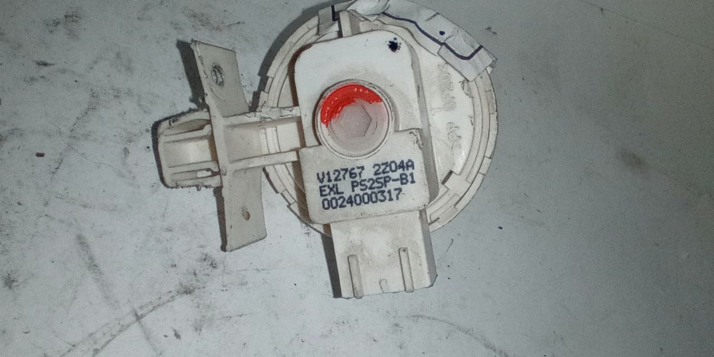 14 Датчик уровня воды (прессостат) для стиральных машин Haier V12767 0024000317 б/у