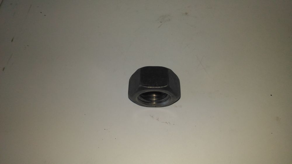 Гайка вала режущего диска М18х2,5 (левая) RH450/Nut, left