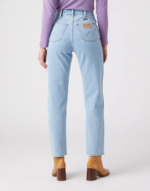 Джинсы женские WRANGLER MOM HOLD ME