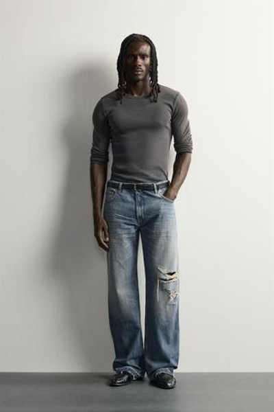 ДЖИНСЫ BOOTCUT С НИЗКОЙ ПОСАДКОЙ И РАЗРЕЗАМИ — ZARA