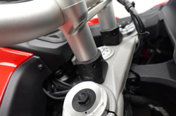 PRN016663-017600 EVOTECH PERFORMANCE HANDLEBAR RISER KIT (MTS V4)
