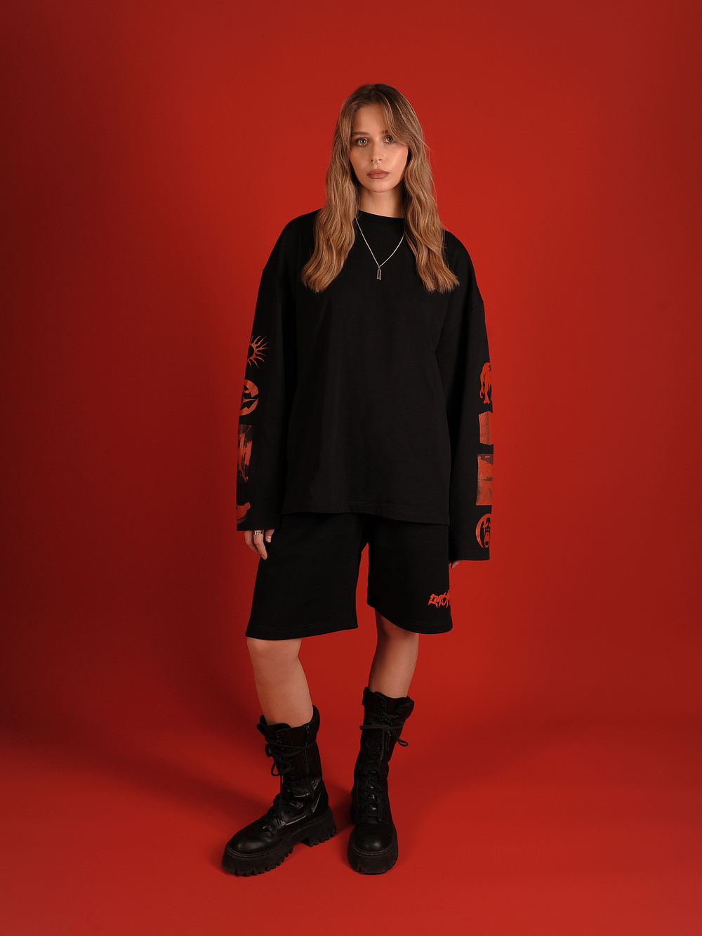 SHORTS "QTOPIA"