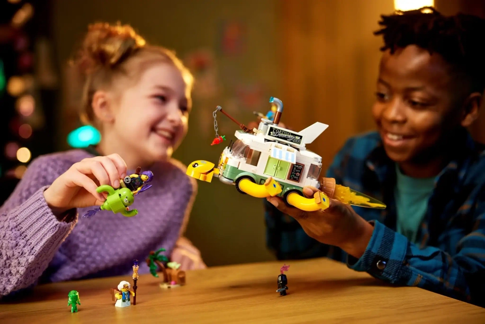 Конструктор LEGO DREAMZzz 71456 Черепаший фургончик миссис Кастильо