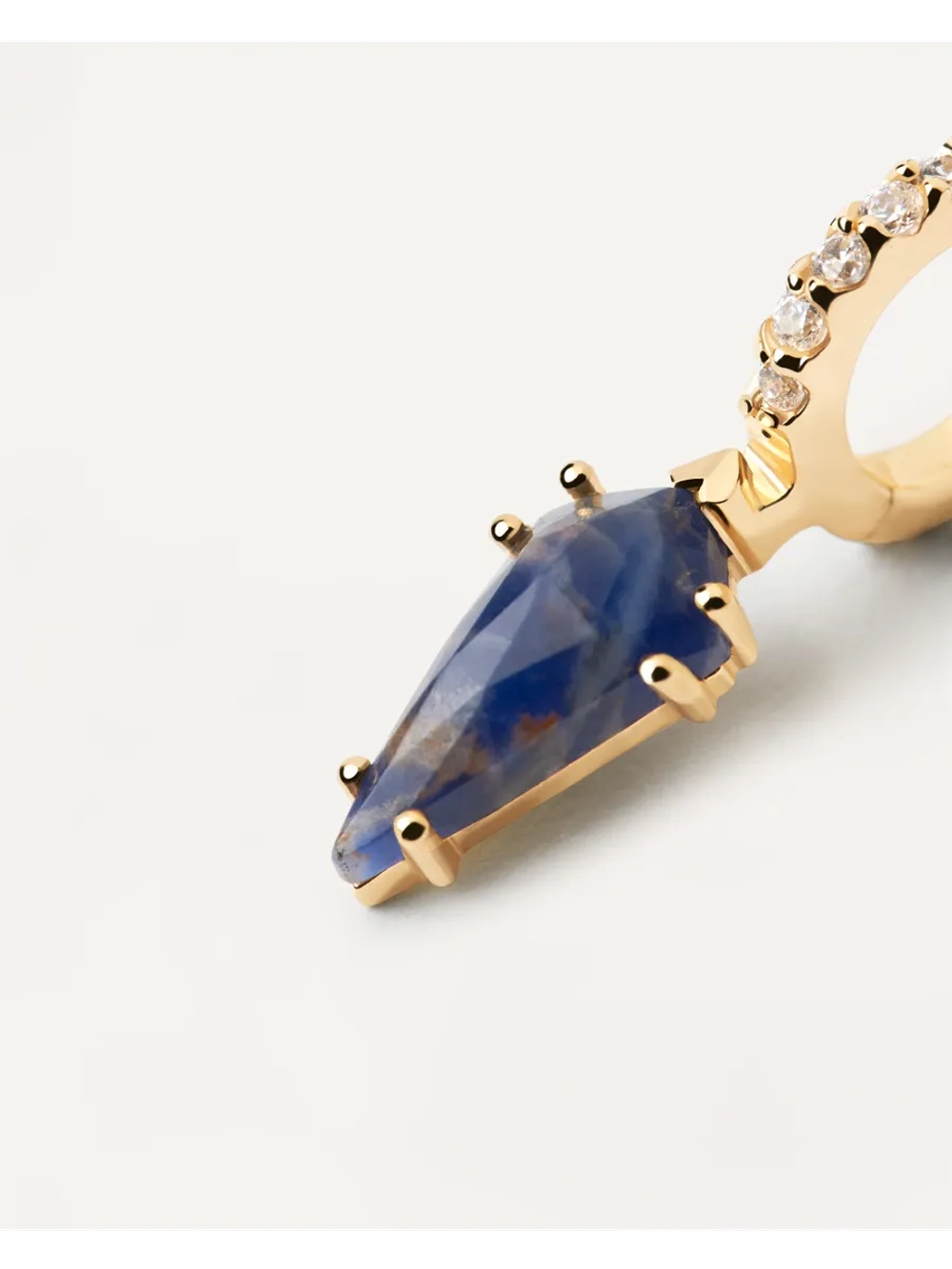 Одиночная серьга Naoki Sodalite серебро 925 пробы покрытое золотом