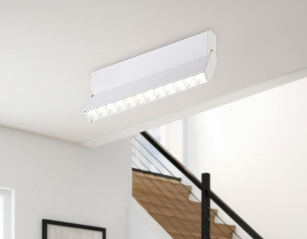 Накладной светильник Ambrella Light TA TA1825