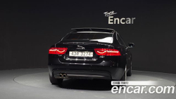 Jaguar XE 20d AWD — 2017