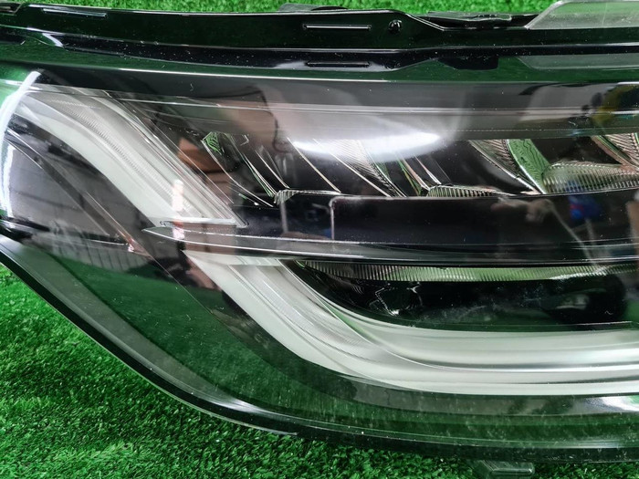 Фара правая Land-Rover Discovery 5 (2016-2021) LED
