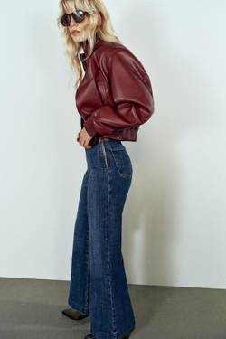 ZARA КОРОТКИЙ БОМБЕР С ПОДПЛЕЧНИКАМИ, КРАСНЫЙ