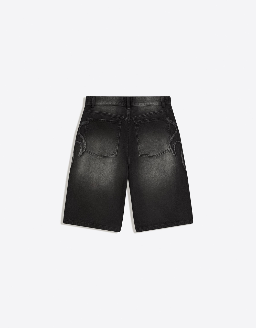 Мужские бермуды baggy fit с нашивками - BERSHKA