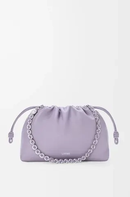 Loewe Сумка Flamenco среднего размера из мягкой кожи ягненка наппа, сиреневый
