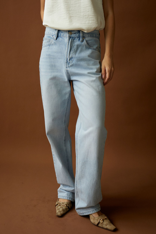 Джинсы прямые relaxed fit голубые