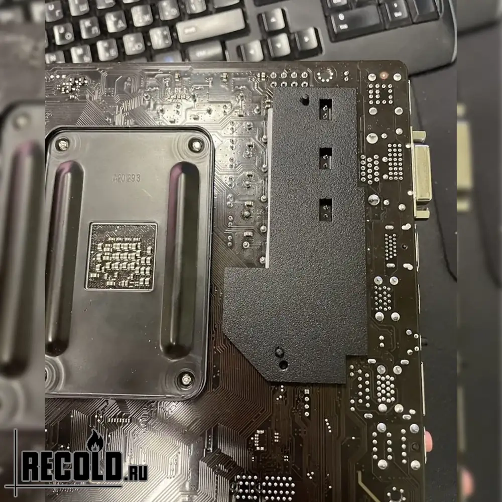 Радиатор VRM GIGABYTE B550M S2H, B550M GAMING