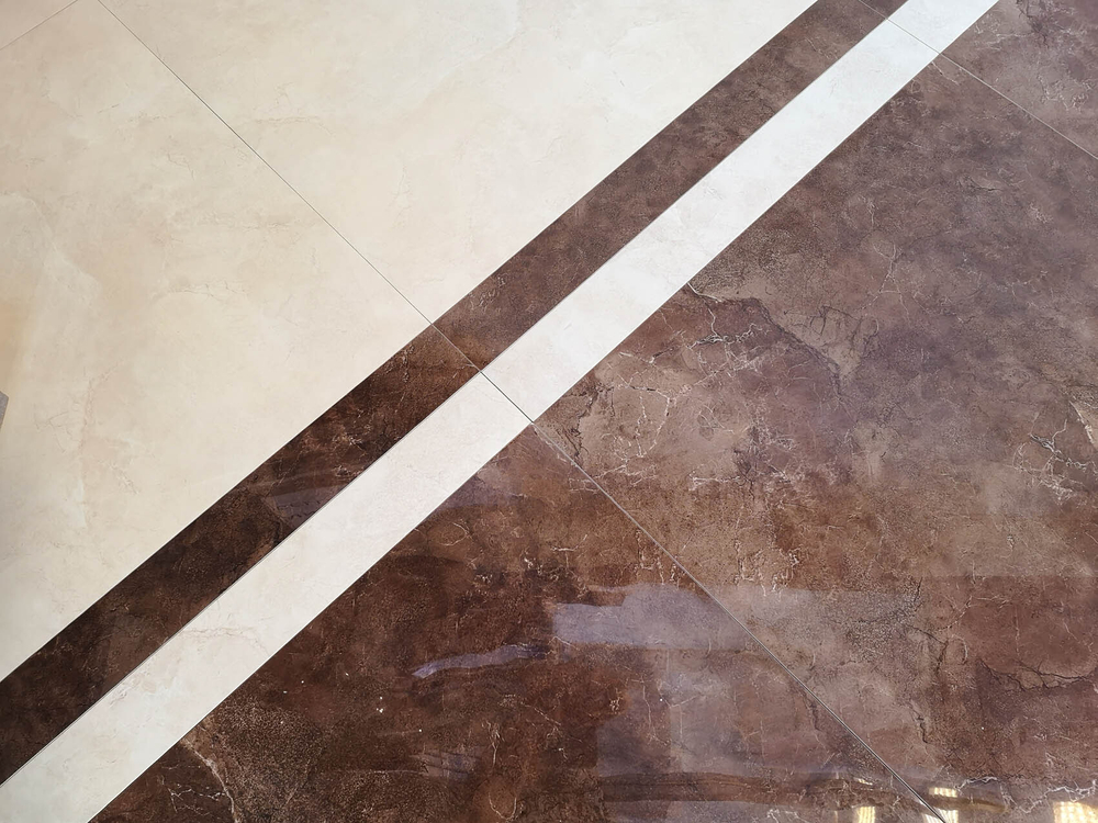 Керамический гранит глазурованный Marble - Venezia Brown POL 60x60 VENICEP60E