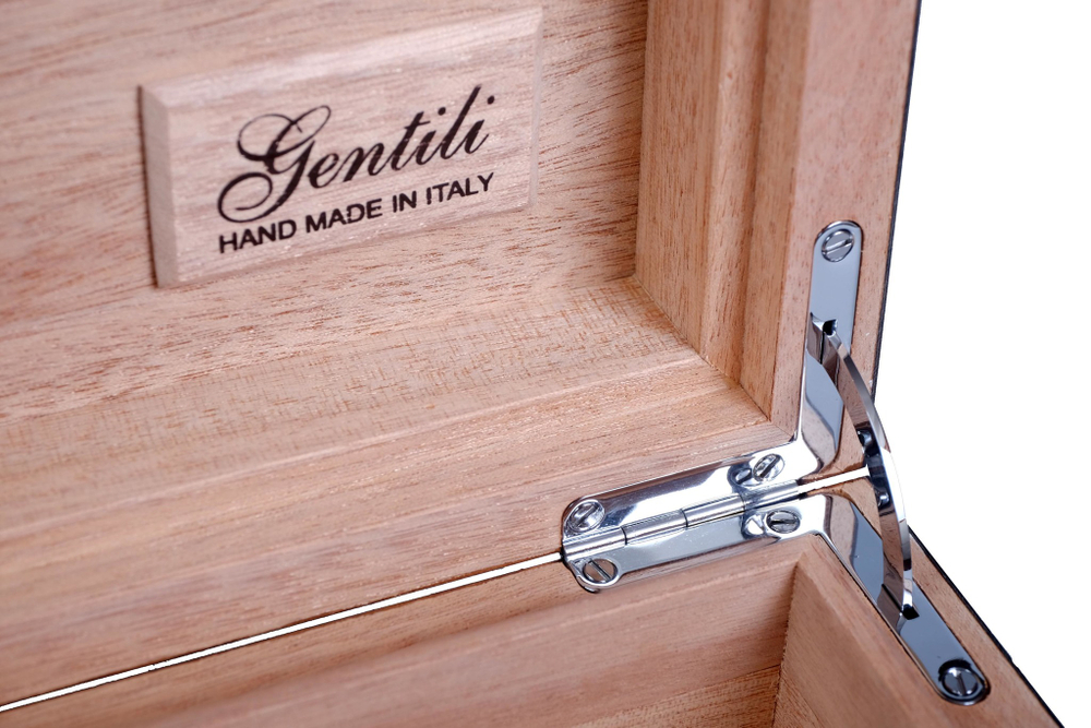 Хьюмидор Gentili на 40 сигар Limited Edition Страус