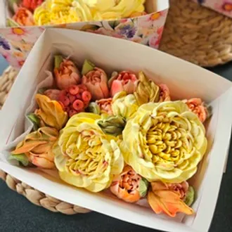 Зефир в коробке «Пион с тюльпанами» / 23*16 см