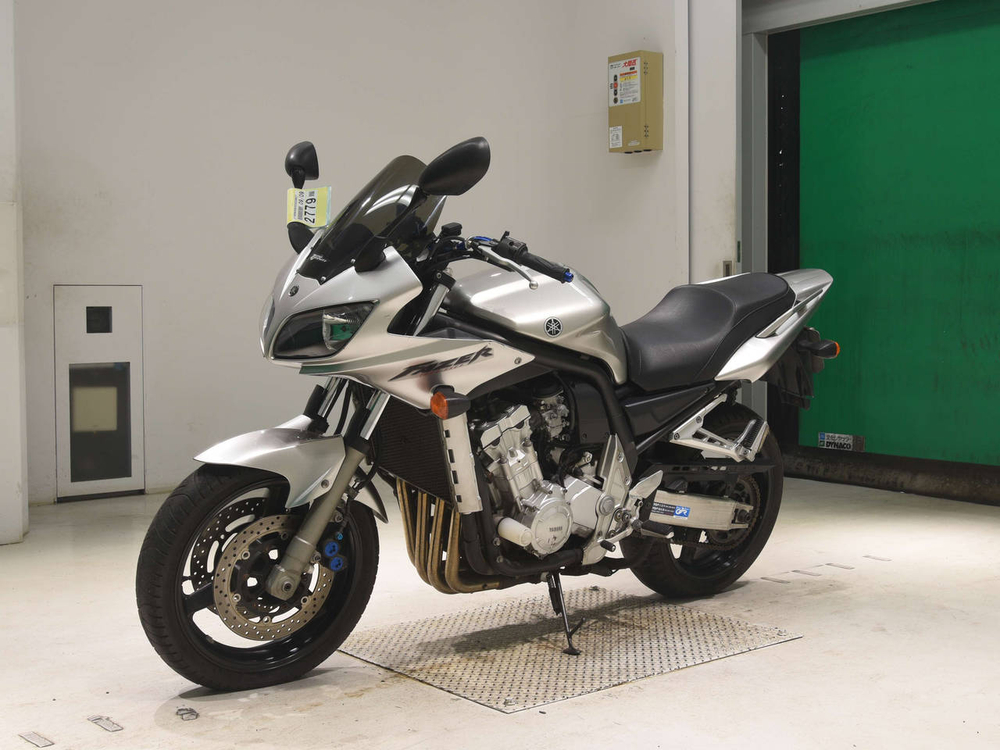 Yamaha FZS1000 Fazer 2004