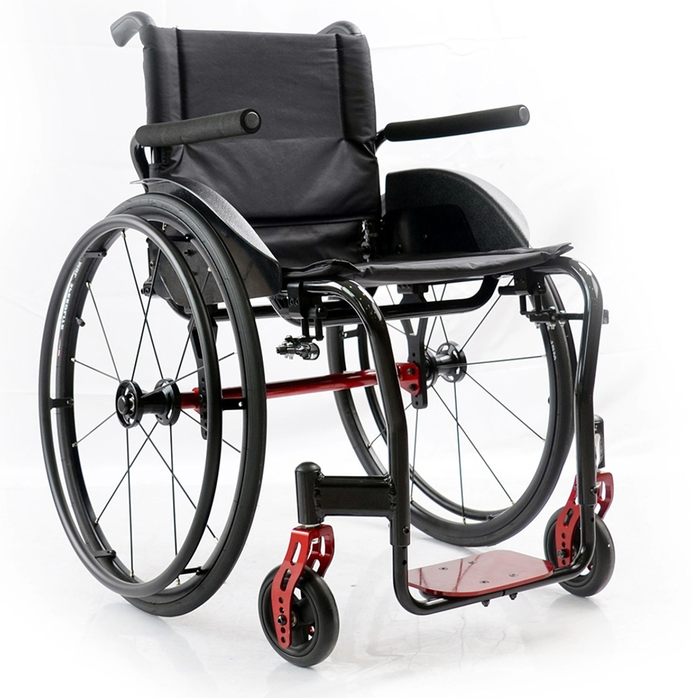 Активное кресло-коляcка со складной спинкой Omega Active 144