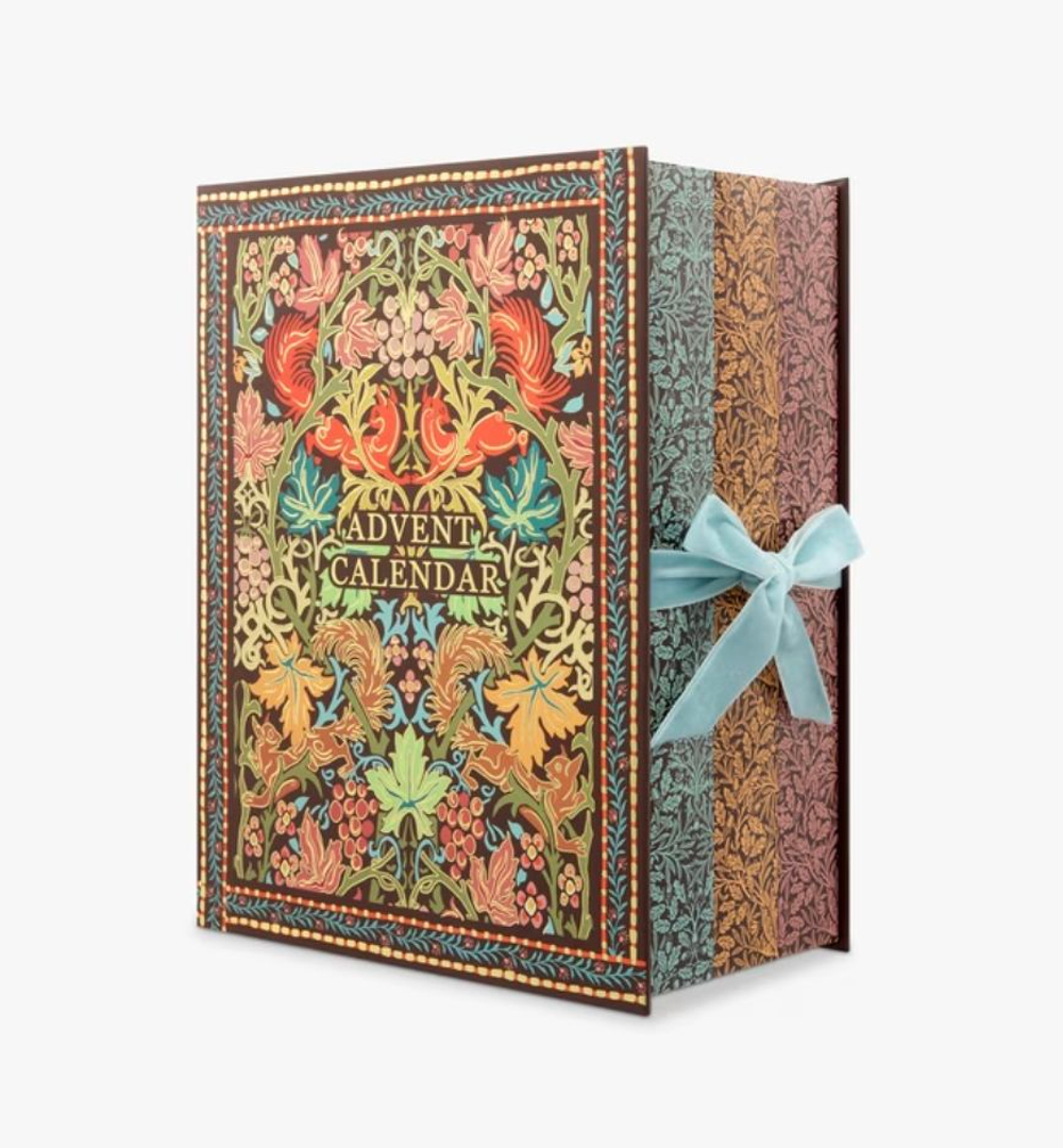 William Morris Бьюти Адвент-календарь 2026 на 24 дня (24 средства внутри)
