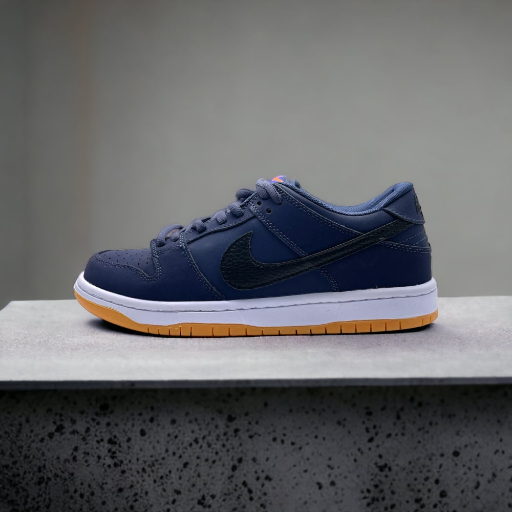 Nike SB Dunk Low • Navy Black Gum