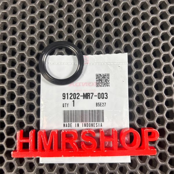 Honda Пыльник 28х37х4 91202-MR7-003