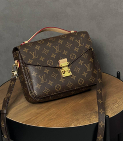 Сумка Louis Vuitton