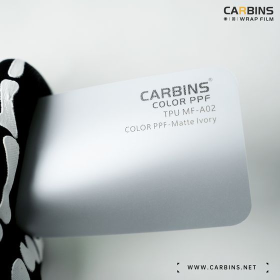 Веер образцов полиуретановой цветной пленки Carbins Color PPF