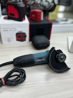 Болгарка (УШМ) Makita GA 5030