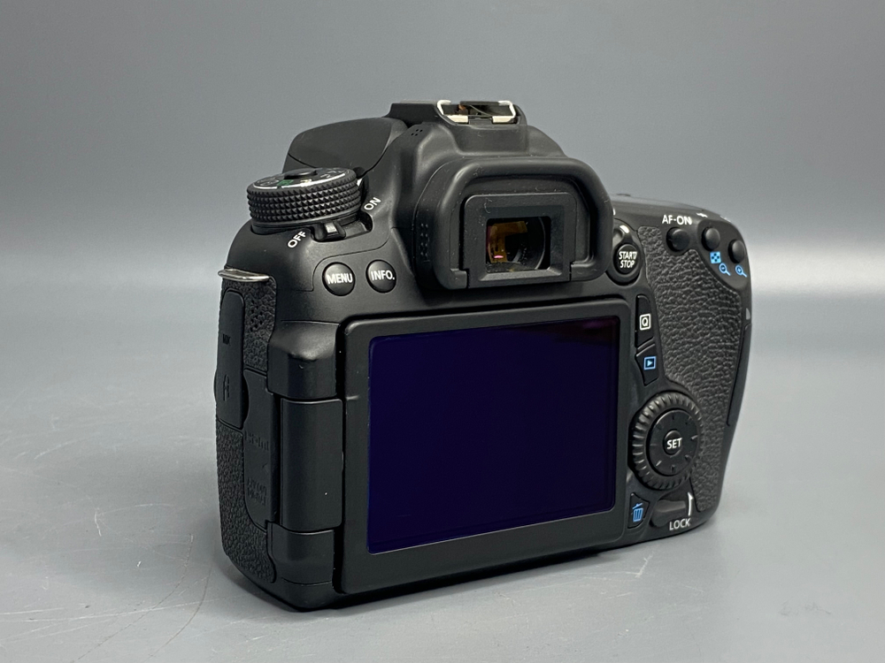Canon EOS 70D 3 000 кадров