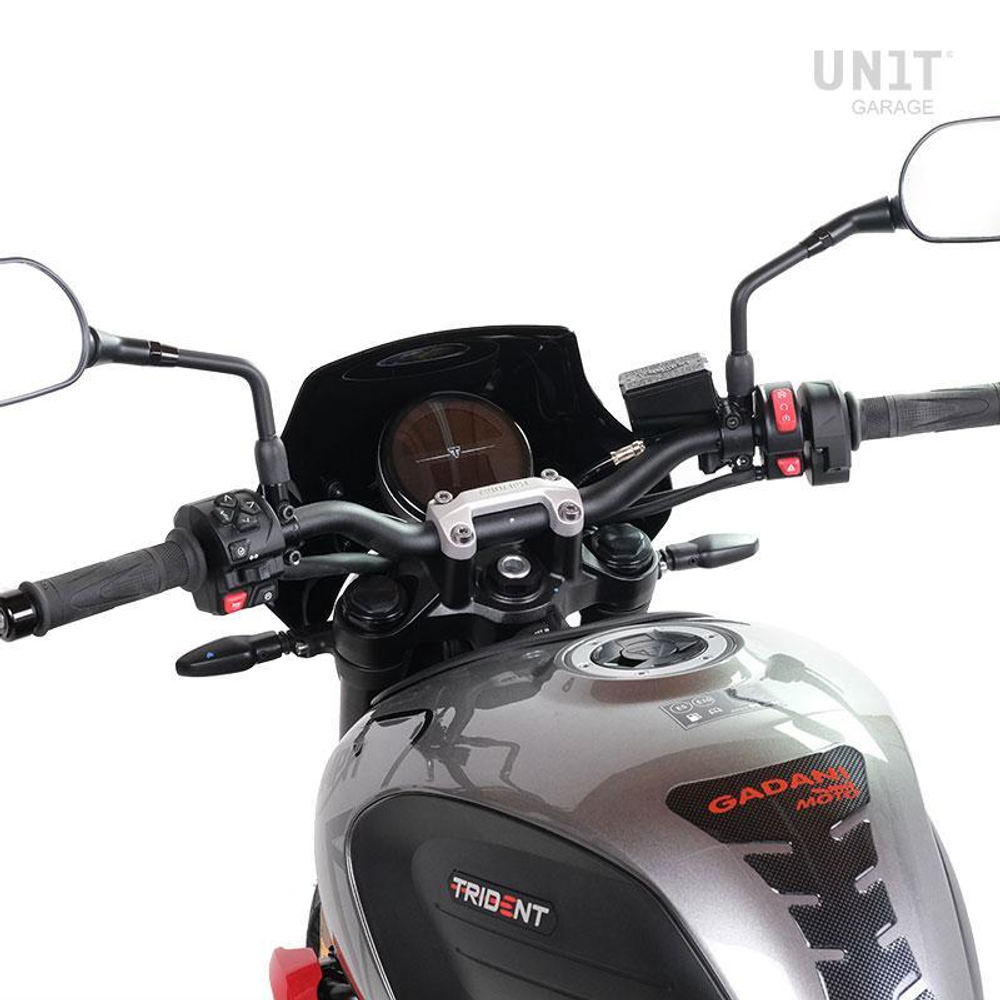 Unitgarage Ветровик Triumph Trident 660 3502