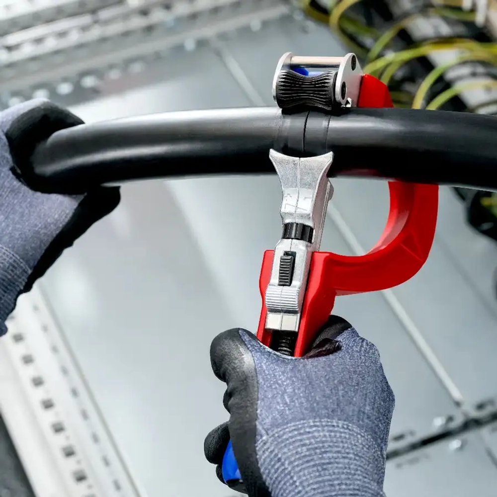 Инструмент для удаления оболочек STX60 KNIPEX 16 45 220